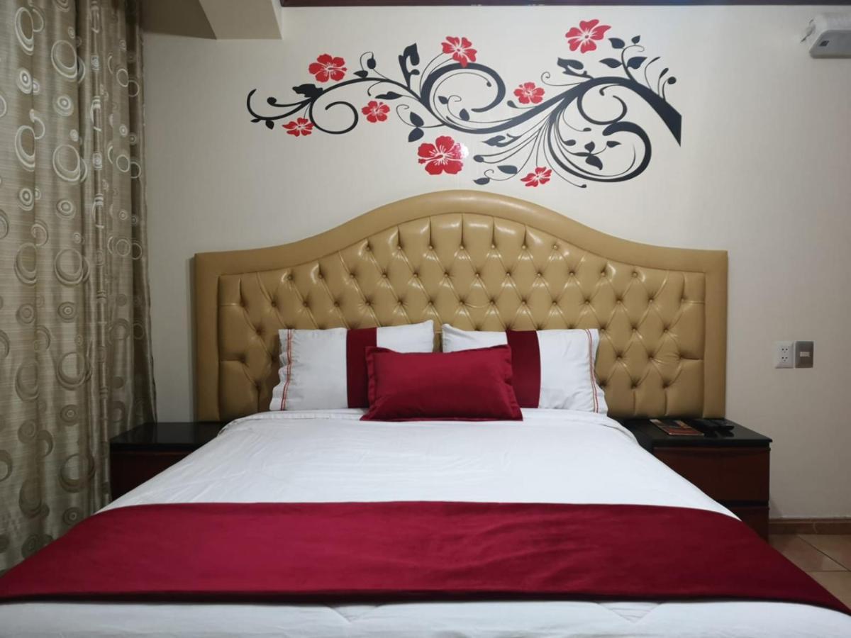Hotel Wayra Lima Buitenkant foto