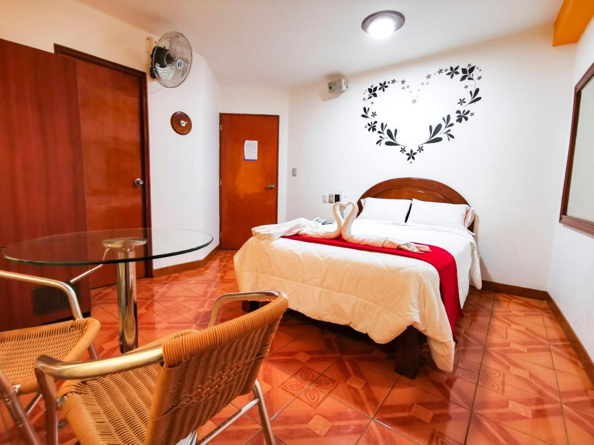 Hotel Wayra Lima Buitenkant foto