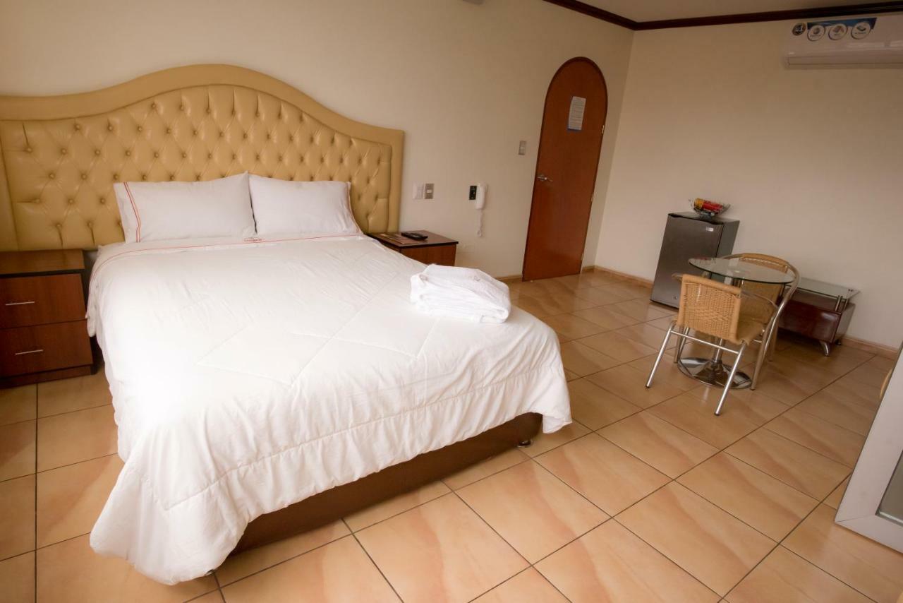 Hotel Wayra Lima Buitenkant foto